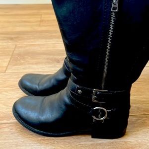 Wide calf boot in black - size 8 1/2